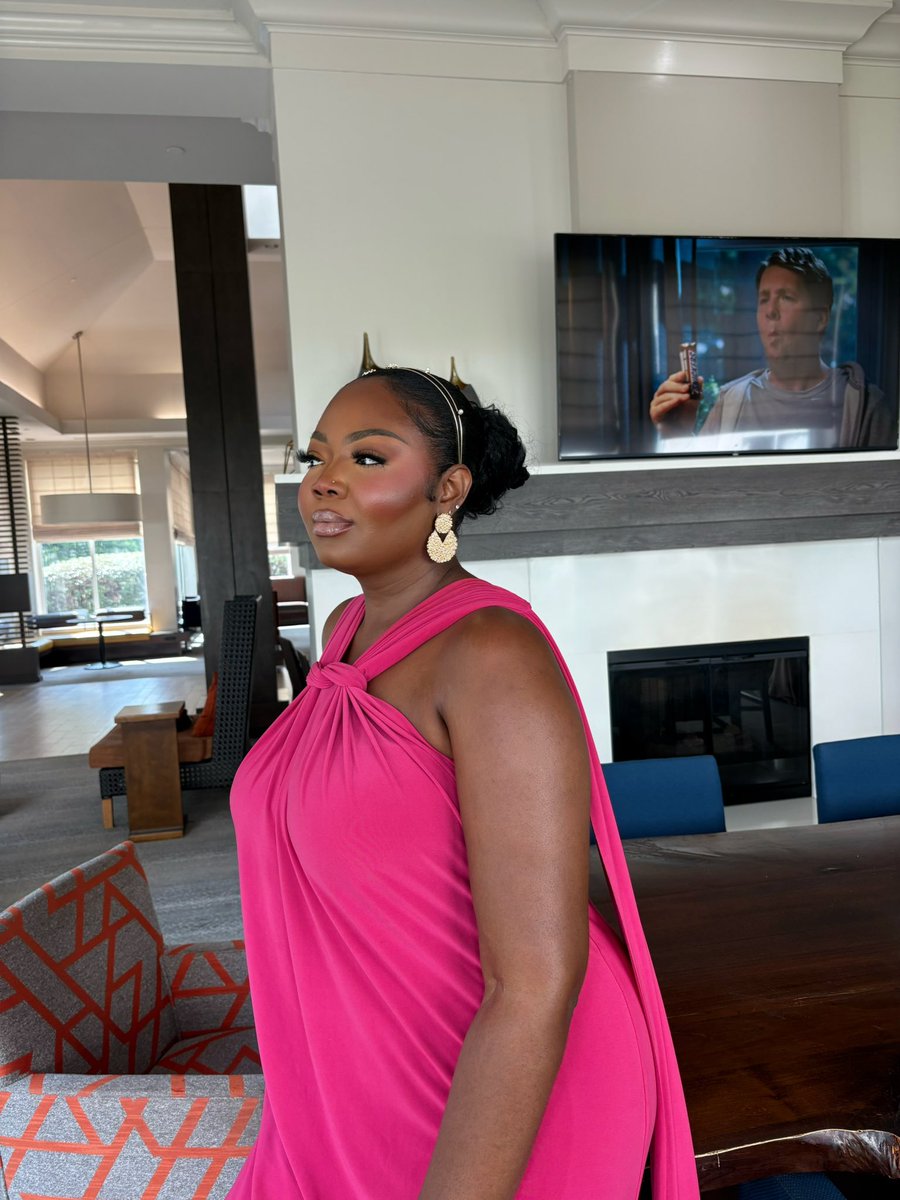 Miss Conceited tweet media