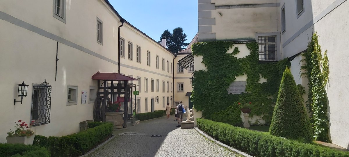 LinuxEmbed27's tweet image. Guten Morgen!