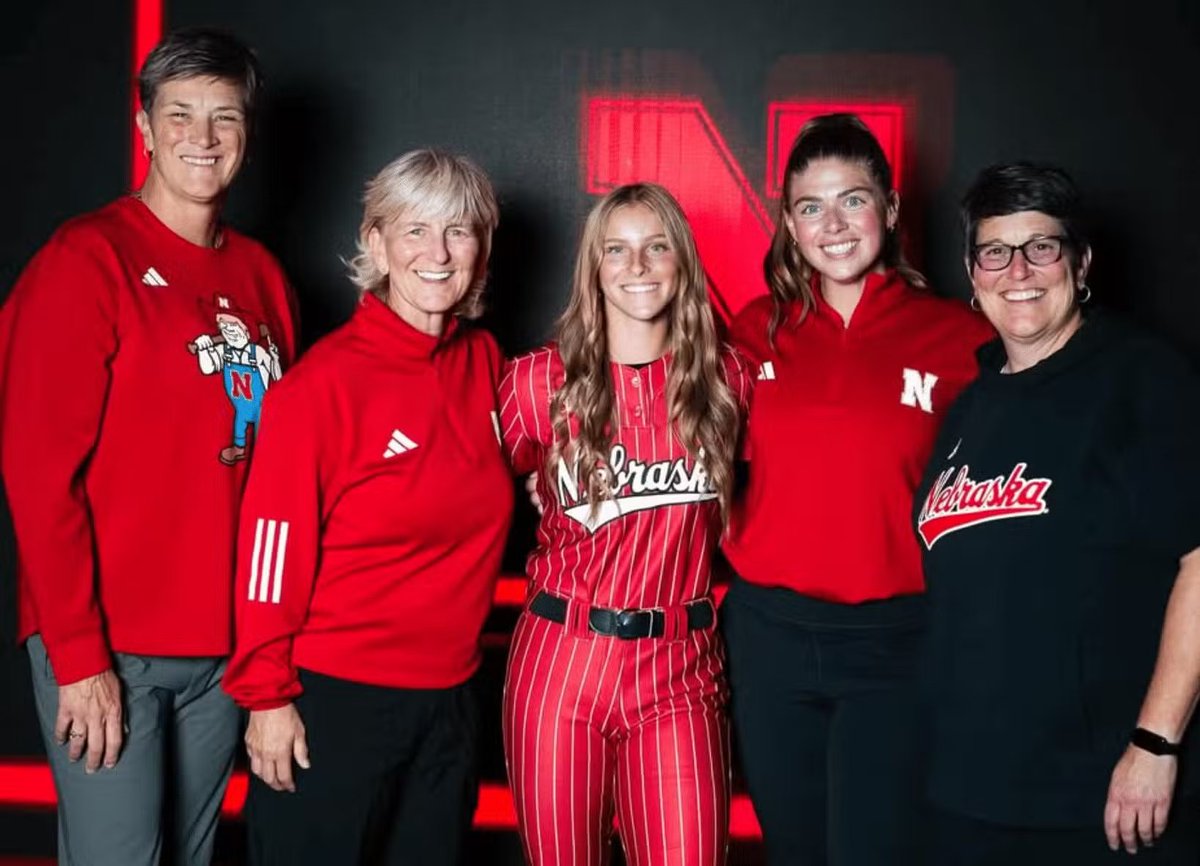 D1Softball tweet media