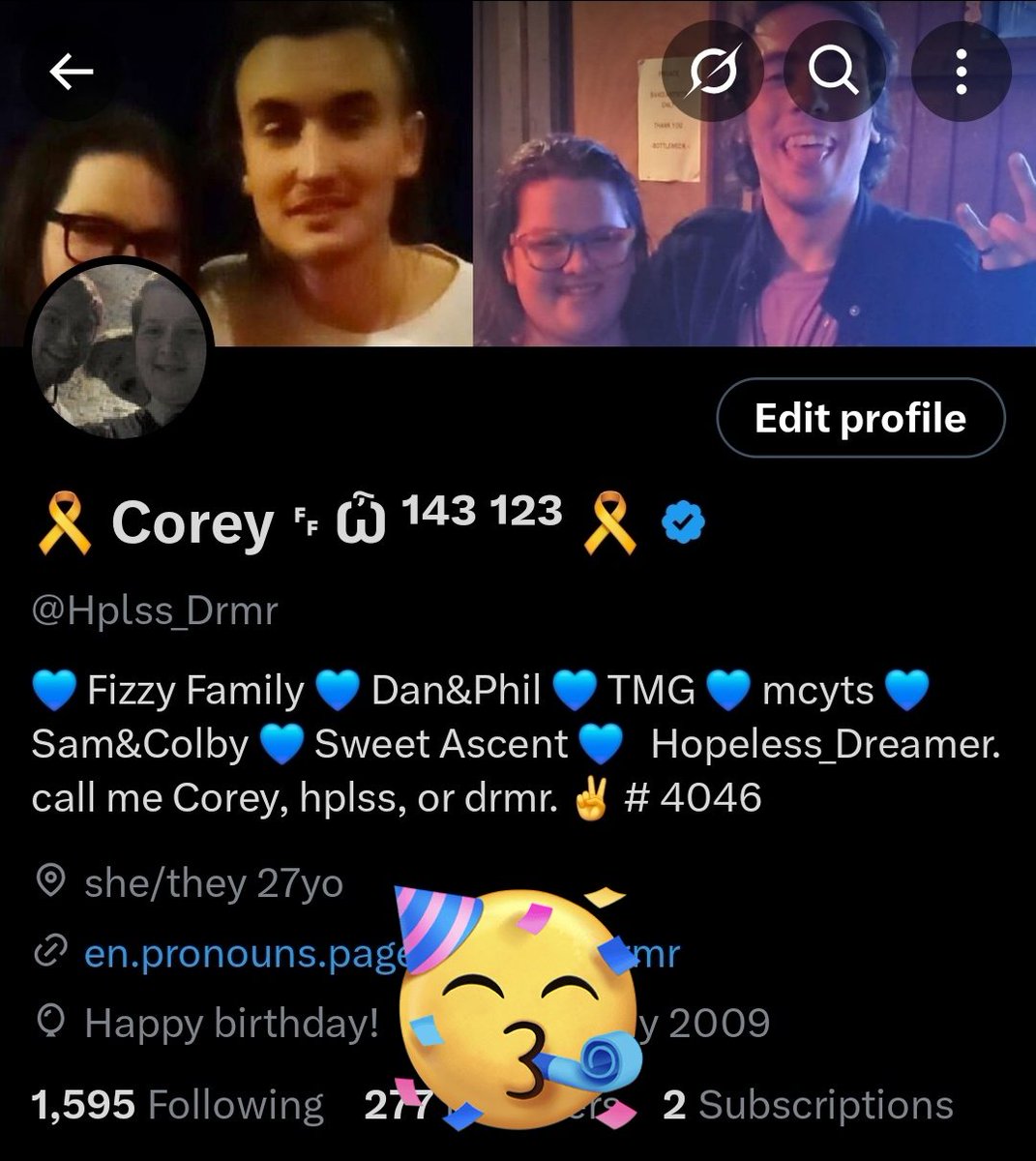 tis me day and I get to see the Jonas Brothers and the All-American Rejects tomorrow with a friend. ✌️