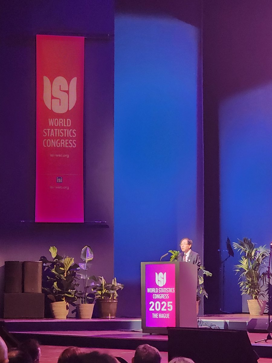 Paula_Moraga_'s tweet image. Excited to be at the ISI World Statistics Congress! Inspired by the amazing speakers and all the cool stats and data science talks! #Statistics #DataScience ๐ ๐ป โจ