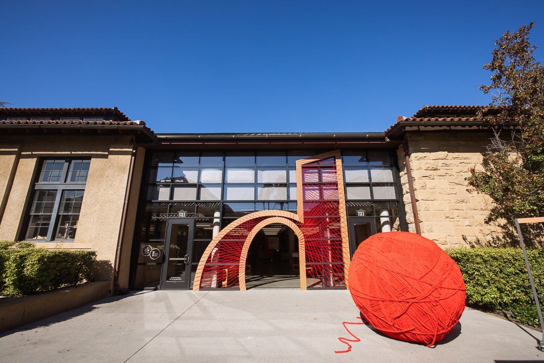 stanforddschool's tweet image. ...But we also gathered the community together to celebrate 20 years of the Stanford d.school on Saturday with &quot;This is Design Work.&quot;

📸: @patrickbeaudoin 

#dschool2025 #CreativeEssentials #design