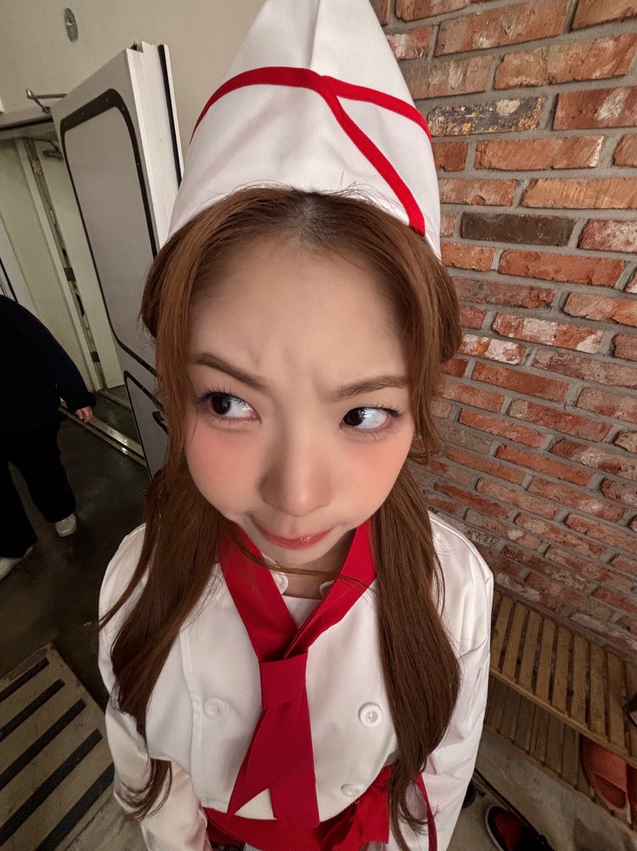 UNIS_offcl's tweet photo. 윤아 생일 축하해🩷🩷🩷

#UNIS #유니스 
#NANA #나나 https://t.co/U02MRLnoEF
