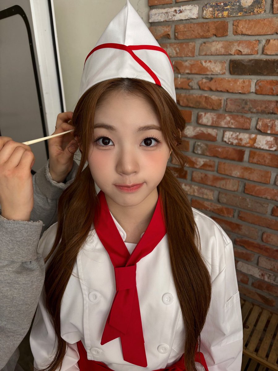 UNIS_offcl's tweet photo. 윤아 생일 축하해🩷🩷🩷

#UNIS #유니스 
#NANA #나나 https://t.co/U02MRLnoEF