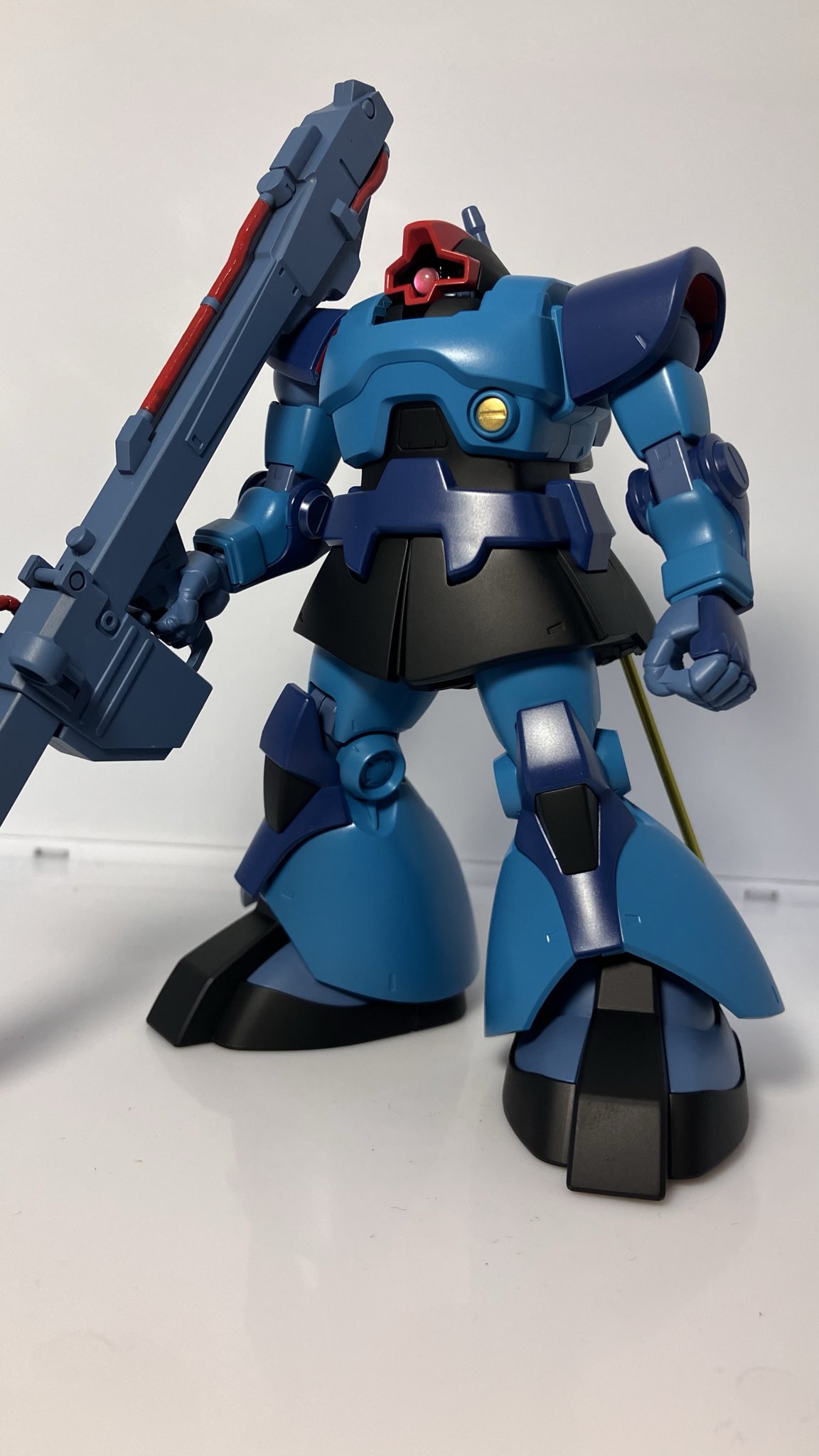 HG リックドム シャリアブル専用機カラー 塗装完成品　ガンプラ　ジークアクス HG リックドム シャリアブル専用機カラー 塗装完成品 ガンプラ