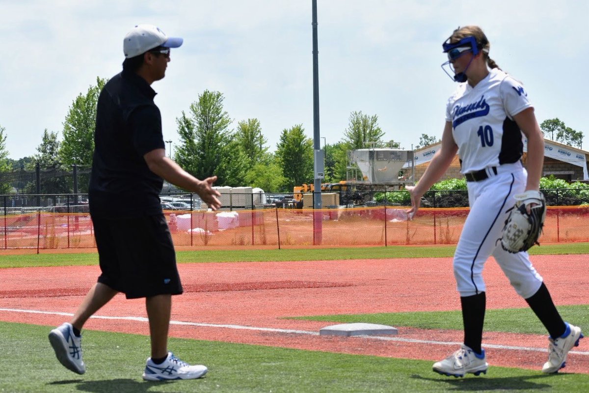 Happy Coach Appreciation Day to all the amazing coaches who are part of my softball journey! <a href="/jordansmith2121/">Jordan Smith</a> Coach Jimmy and Coach Mark! #WascoProud <a href="/WD14UJS/">Wasco Diamonds 14u JS</a> <a href="/WascoDiamonds/">Wasco Diamonds</a>
