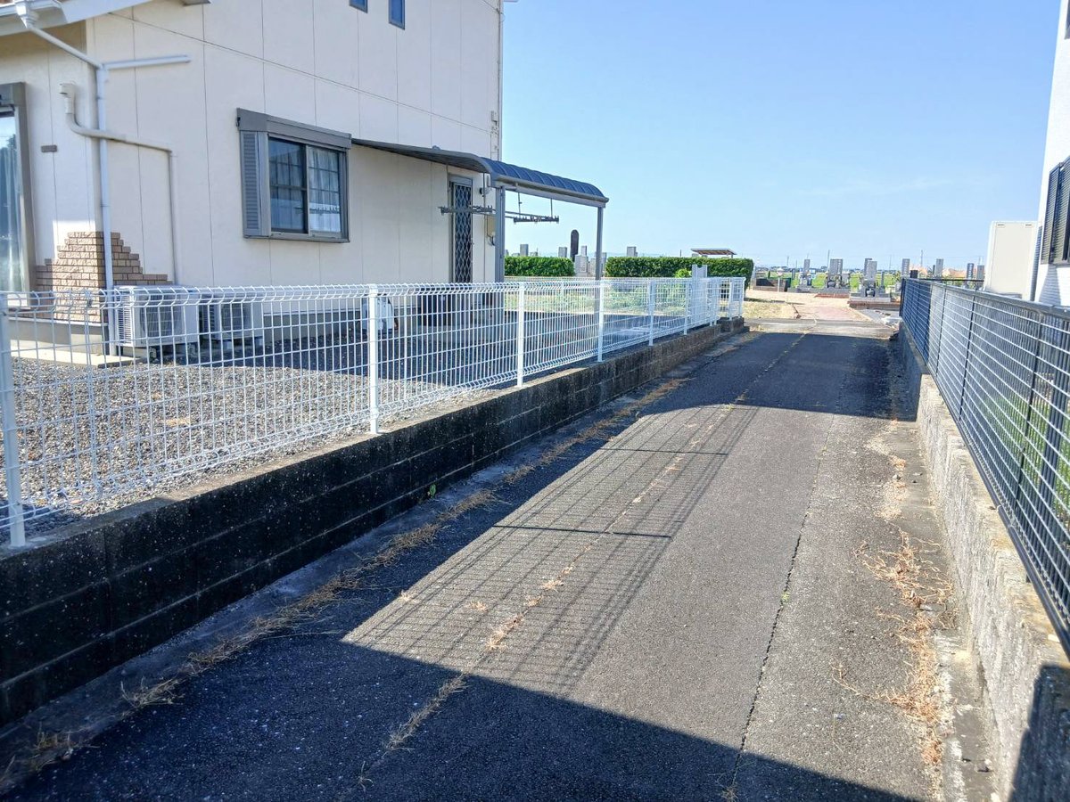 ／
倒壊フェンス要注意❗️
リフォーム工事🚧
＼
倒壊危険のある
フェンスを交換⚠️
早めの対処で被害を最小化♪

#外構リフォーム #フェンス
#エクステリア #外構工事
#ガーテリア鈴鹿店 #外構