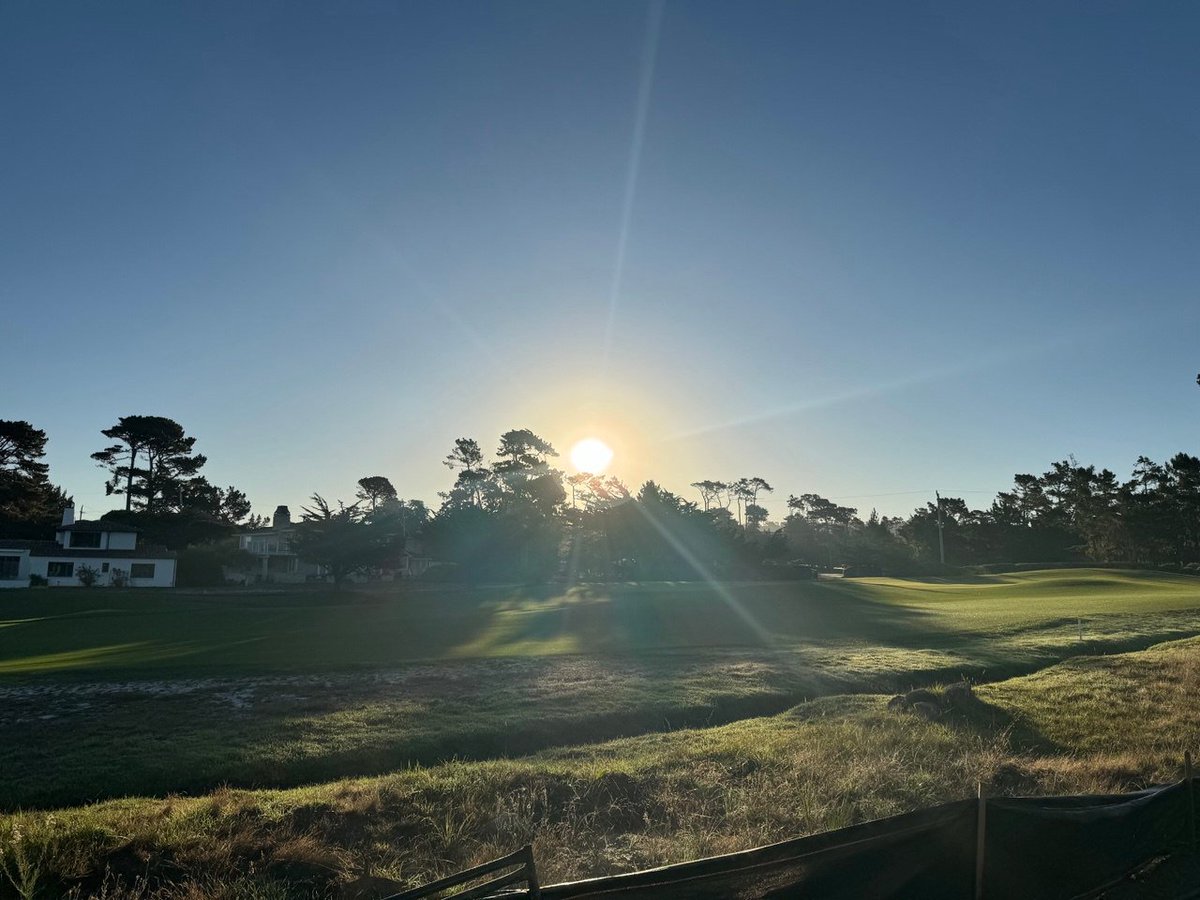 JOHN F KENNEDY JR WORLD (@jfkjri) on Twitter photo 