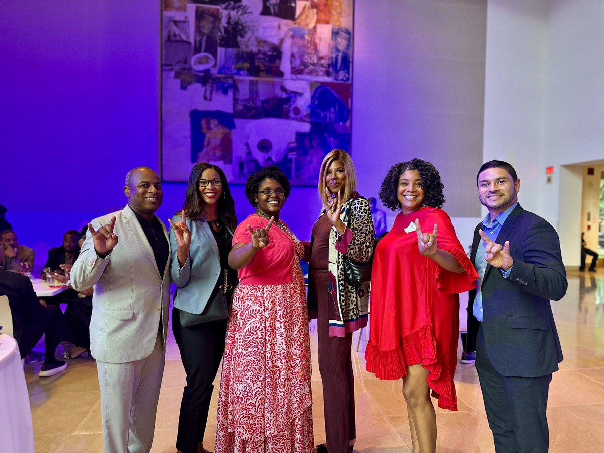 Cedar Hill ISD tweet media