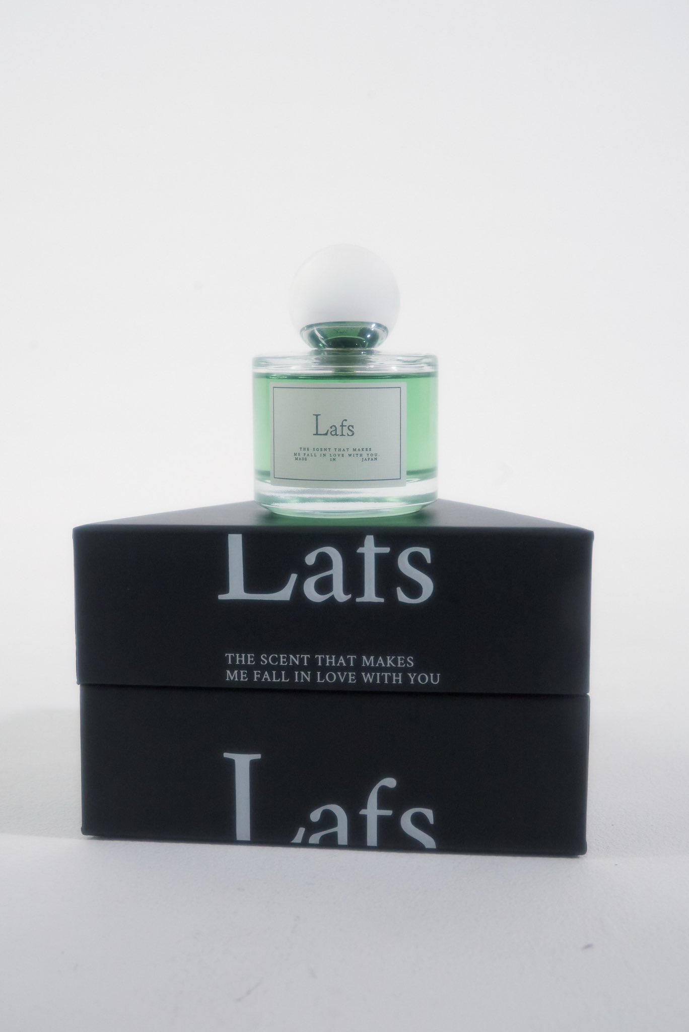 Lafs香水 岸明日香プロデュース FRALi'aさんと作らせていただいたプロデュース香水Lafs発売