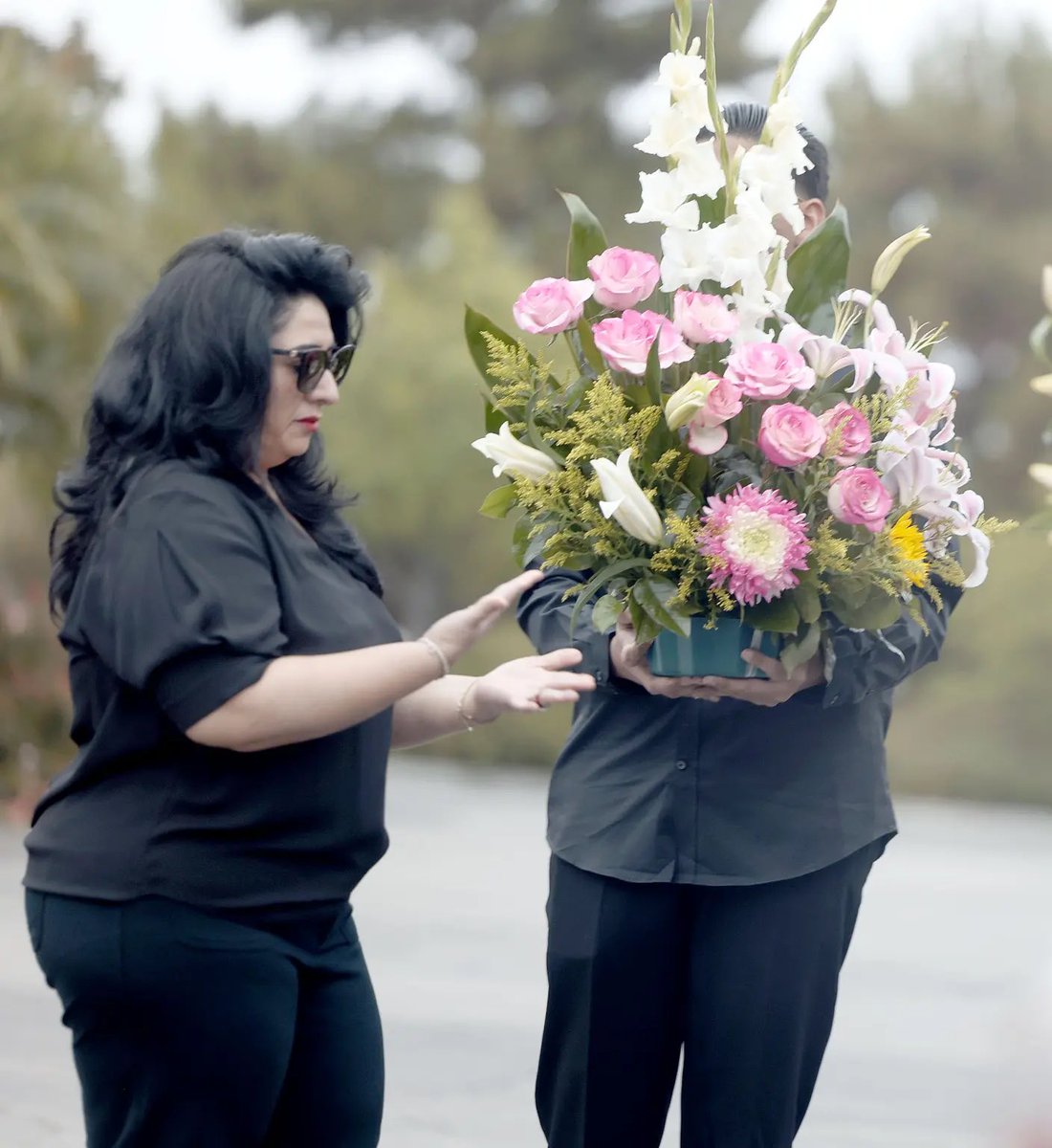 iamlegacy23's tweet image. #EXCLUSIVE 💔 Family and friends gathered today at Queen of Heaven Cemetery in Rowland Heights to lay #CelesteRivasHernandez to rest — carrying her casket to its final resting place under a white tent.

The service gave loved ones a chance to say goodbye after a case that’s…