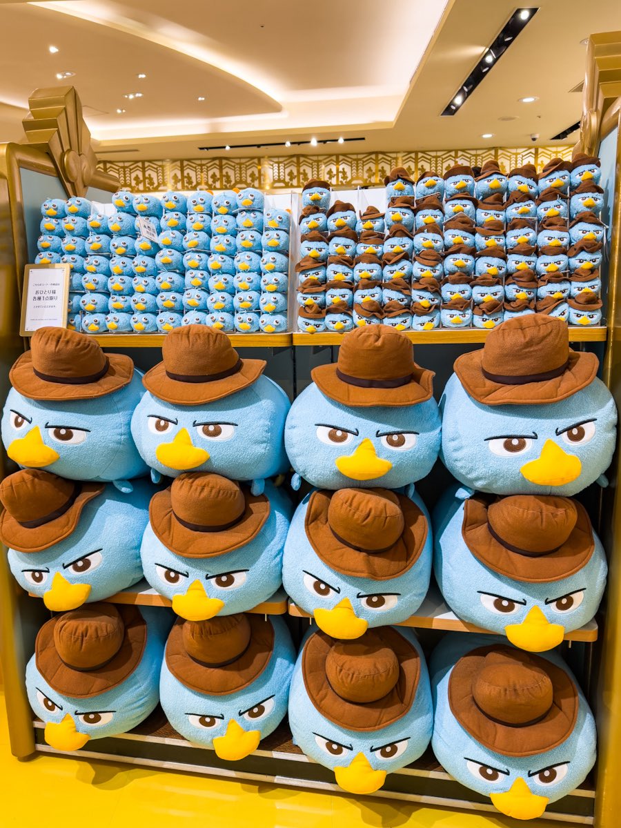 ビッグサイズのツムツムも！ ディズニーストア 『フィニアスとファーブ