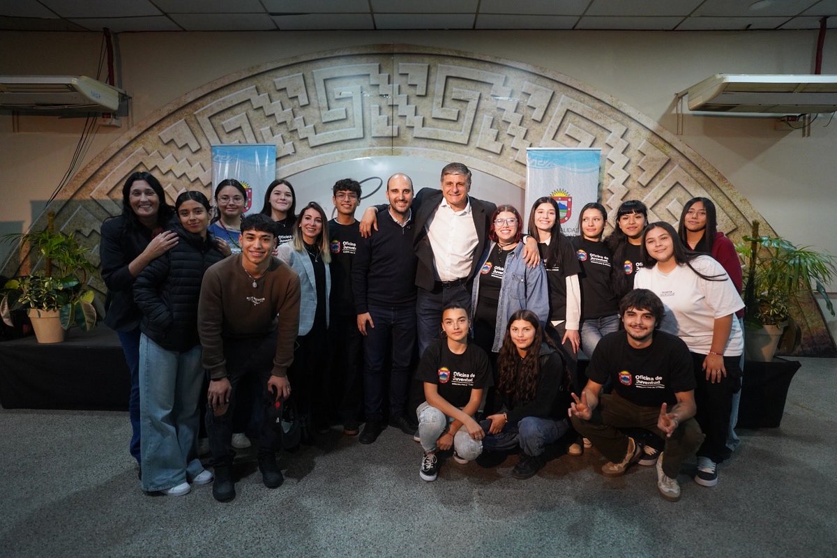 JoseIScotto's tweet photo. ¡Presentamos el PPP en Punilla!
En #Cosquin pusimos a disposición el #ProgramaPrimerPaso junto al intendente Raúl Cardinali y autoridades municipales y provinciales. Cada experiencia laboral es un escalón para construir futuro.
#Córdoba sigue demostrando que, gobernando con orden y políticas concretas, se puede generar trabajo, desarrollo y oportunidades para todos. La articulación entre sector público y privado continúa dando resultados, fortaleciendo a nuestra provincia y ofreciendo a los jóvenes las herramientas para crecer y contribuir al desarrollo económico y social.