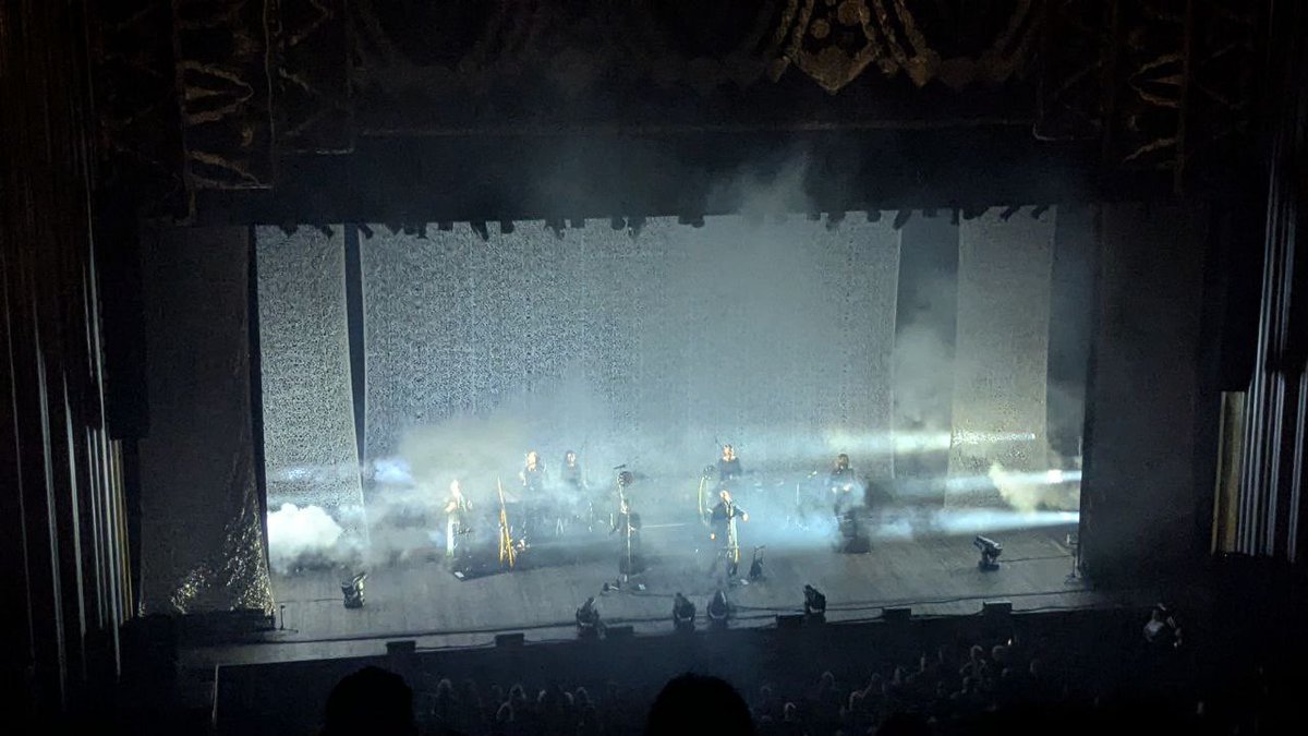 ANIMAL_MOTH3R's tweet image. Wardruna photo dump pt. 2

#wardruna #Oakland #bloodmemory #photooftheday #love #viking