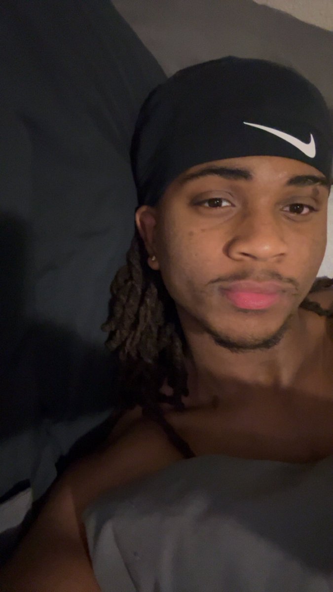 . (@2shvt) on Twitter photo 