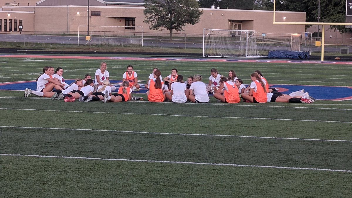 chs soccer tweet media