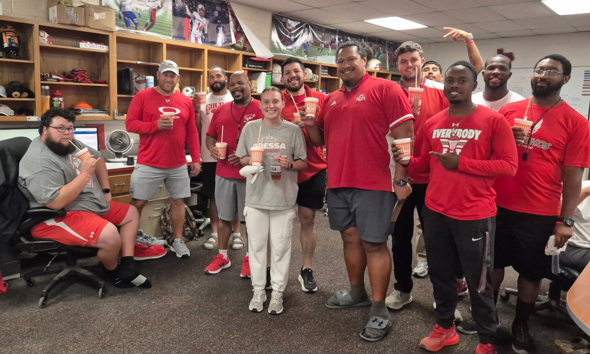 National Coaches' Day was awesome!! Thank you to our booster club for breakfast &amp; lunch and to our athletic administration for shakes for dessert!! <a href="/ECISDAthletics/">EctorCountyISDAthletics</a> <a href="/OHSBronchoFB/">OHS Football</a> <a href="/BigRedBronchos/">Odessa High School</a>