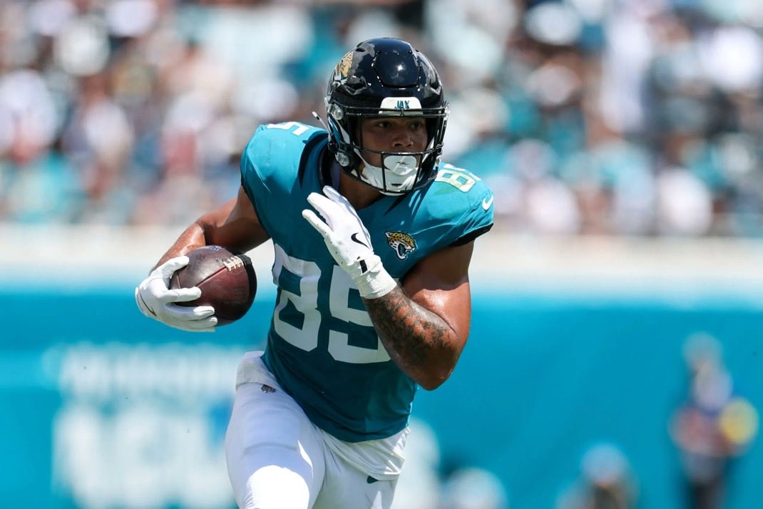 LordStinkyPinky's tweet photo. 🚨 #Jaguars TE Brenton Strange has officially been ruled OUT for the rest of Monday Night Football vs. the Chiefs

#BangJob #Void https://t.co/fs6LWtmixZ