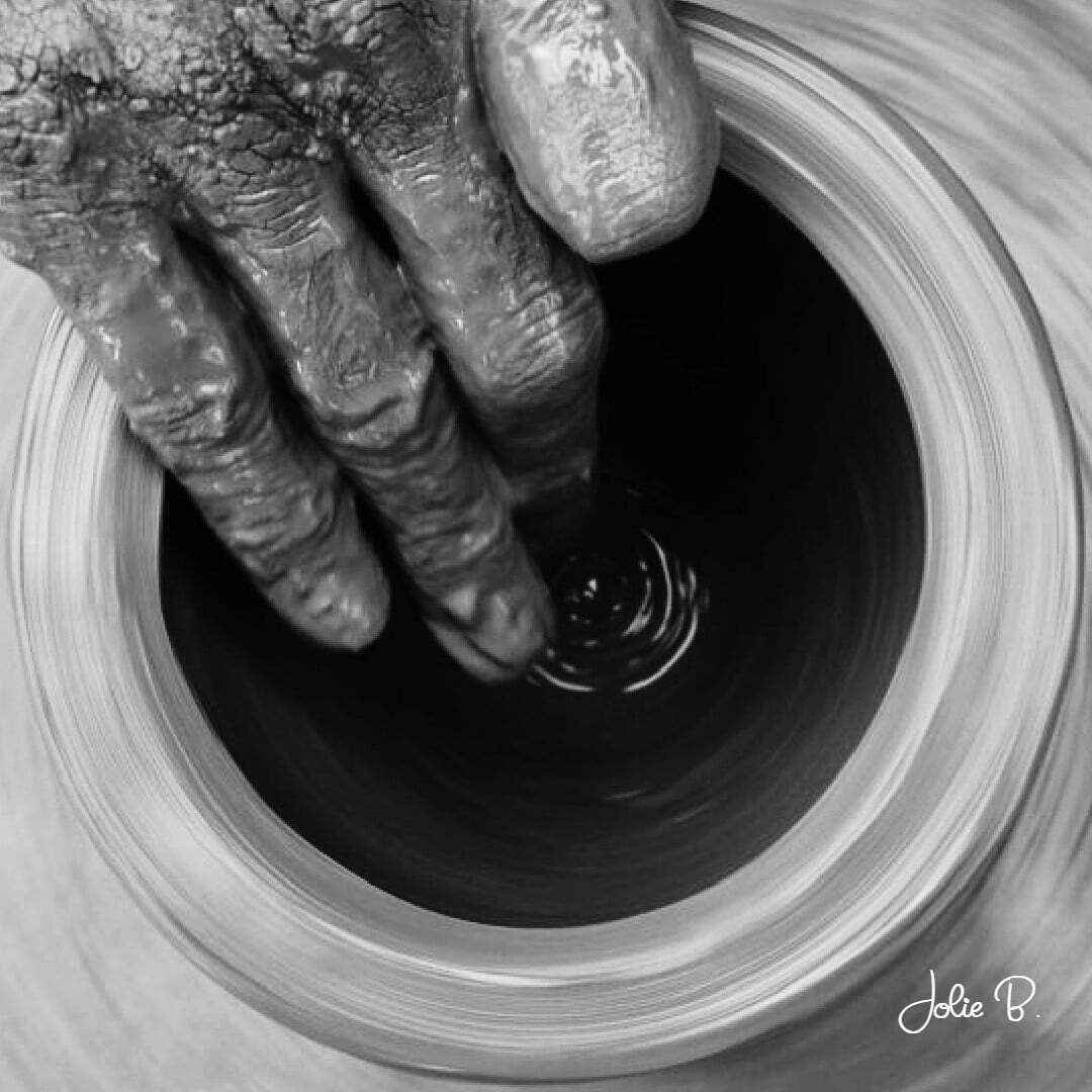 JolieBStudios's tweet image. #SquaredCircling ~ Jolie Buchanan // Columbus, IN USA  #handmade #centered #claywork