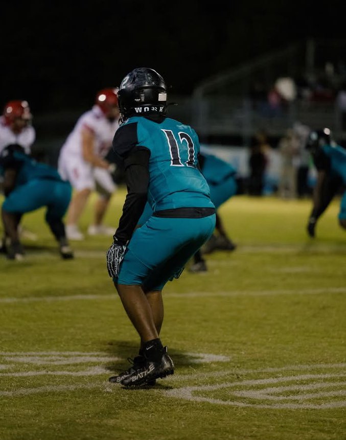 kgreene2028's tweet image. Week 6: Back @ The Graveyard 
Check out my highlights! I wrapped up this wild game with 3 tackles and 1 INT. Let’s goooooooo, Raiders! #sophomoreseason #FridayNightLights #MakingMyMark #MajorPlays 
@coachjtmcgee @CoachRBurton @RaidersFB @next_fb @Ke_hinkson