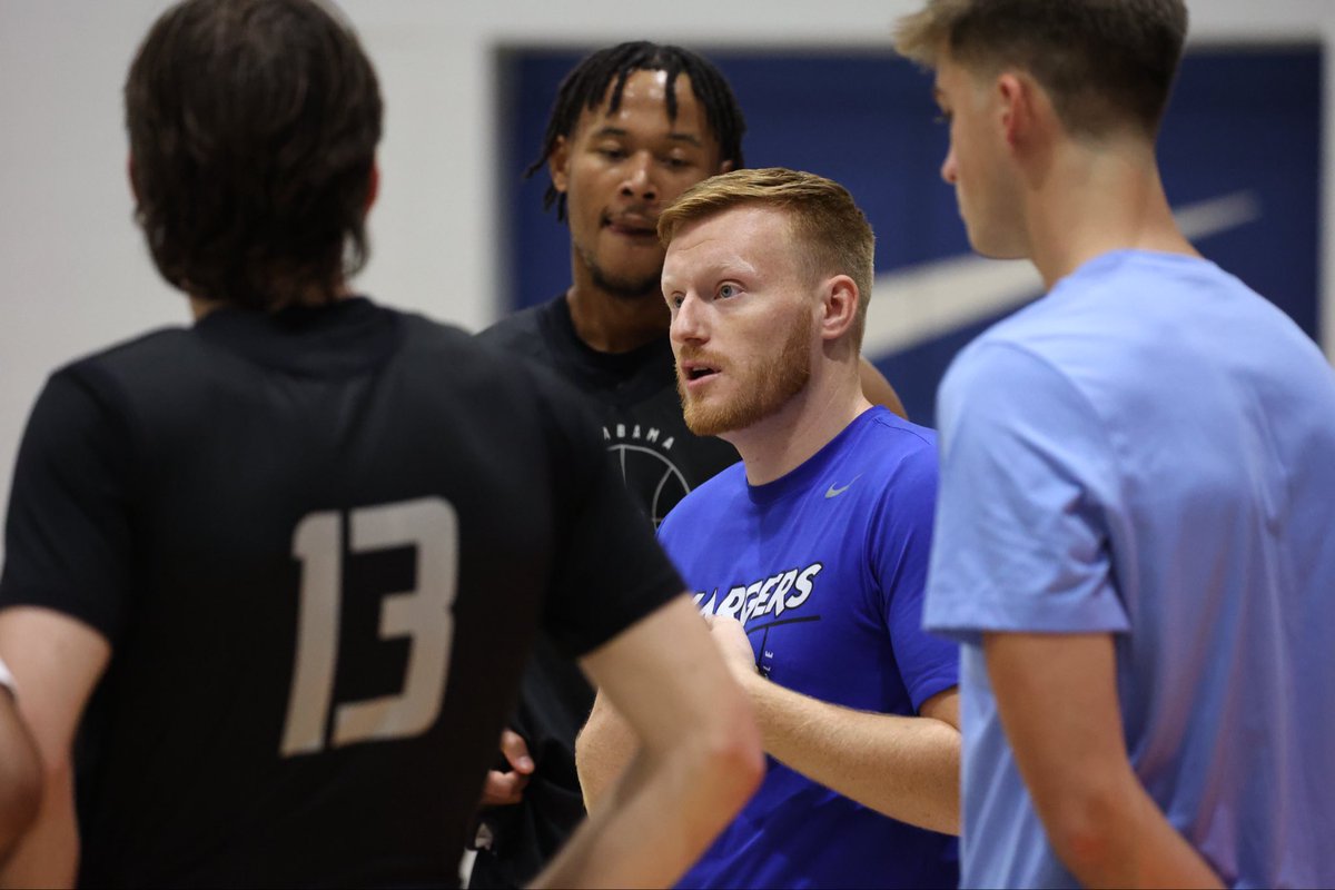 UAH Men's Basketball tweet media