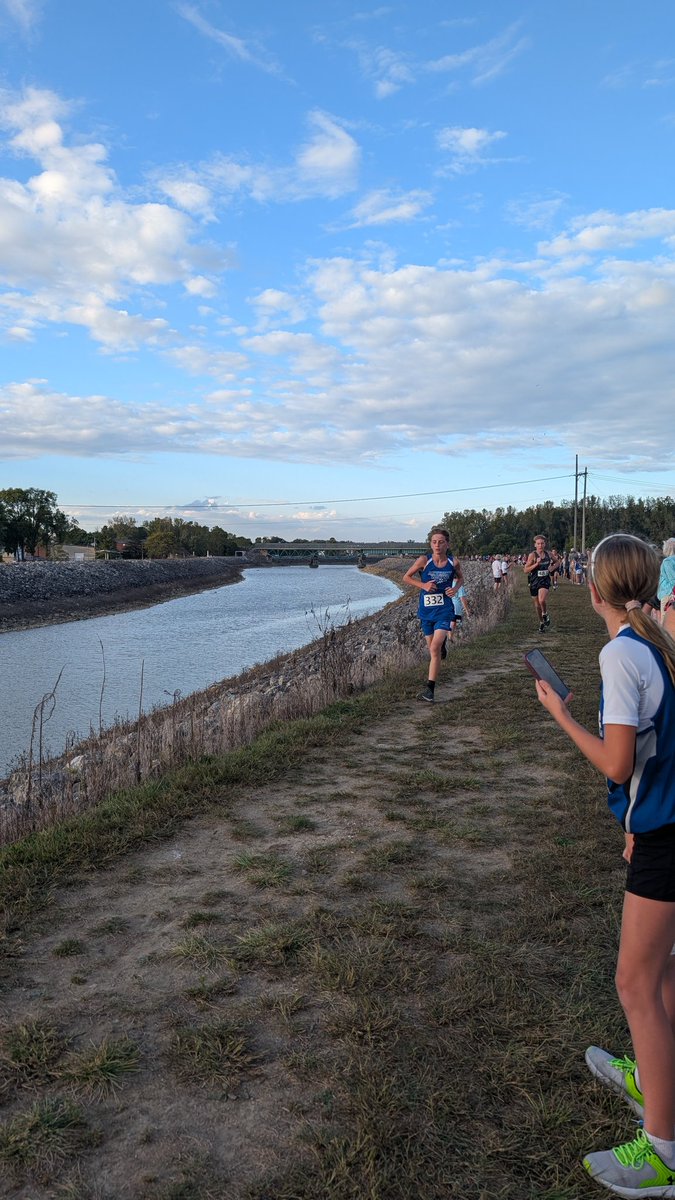 AWLSJH's tweet image. Our boys are running strong! @AWJHAthletics #GoGenerals