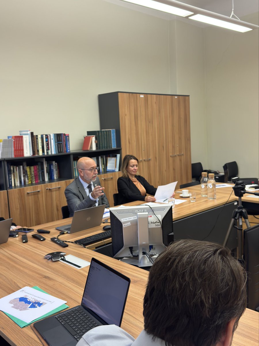 Czechia @ Middle East (@czechmfa_mena) on Twitter photo Today at <a href="/da_mzv/">Diplomatická akademie MZV ČR</a>, the Director of our Department, <a href="/PetrMZVHladik/">Petr Hladik</a>, gave a lecture on Czechia’s role in the Middle East: diplomatic representation, presence in 🇸🇾, partnership with 🇮🇱, and 🇨🇿’s role in promoting a peaceful resolution of the Israeli-Palestinian conflict. Thank you Today at <a href="/da_mzv/">Diplomatická akademie MZV ČR</a>, the Director of our Department, <a href="/PetrMZVHladik/">Petr Hladik</a>, gave a lecture on Czechia’s role in the Middle East: diplomatic representation, presence in 🇸🇾, partnership with 🇮🇱, and 🇨🇿’s role in promoting a peaceful resolution of the Israeli-Palestinian conflict. Thank you