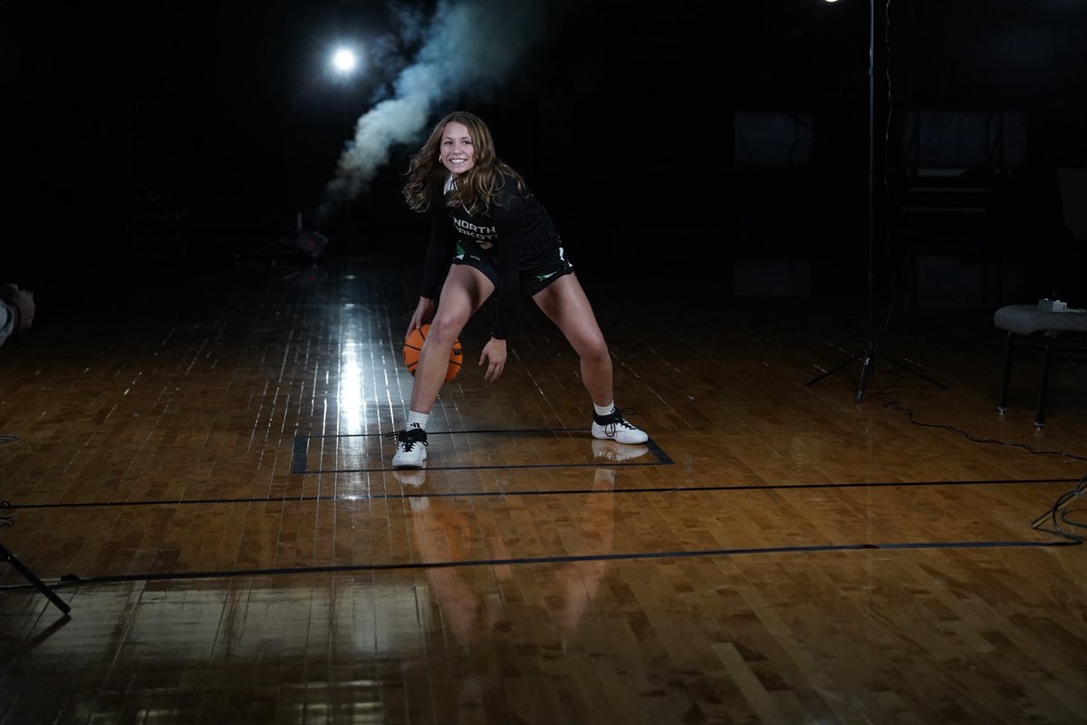 We’re having fun 💃🏼 

#ReachTheSummit x #SummitWBB