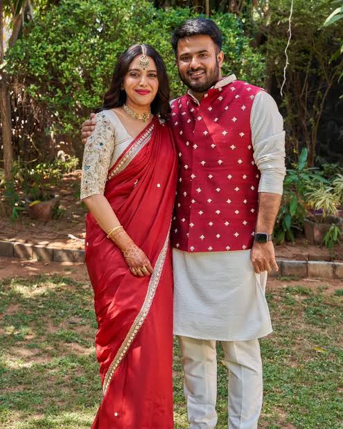 AquibKinza's tweet photo. @AshliParda @Rupali_Gautam19 अदब https://t.co/goa2suBU1A