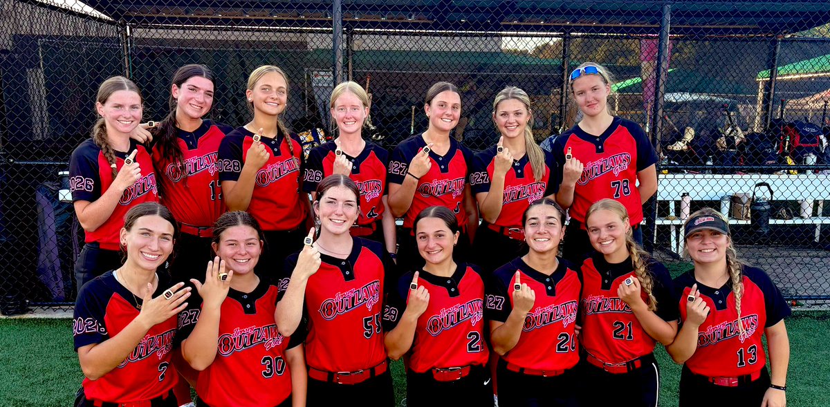 Proud of the squad as they went 8-1 at the Outlaws Showcase, including winning their bracket.  Things are coming together for this crew.  Great bunch of young athletes!  #getsome #dobetter