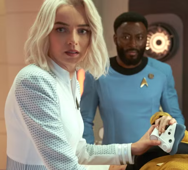 Things that aren't #CloakandDagger but look like Cloak and Dagger part 2