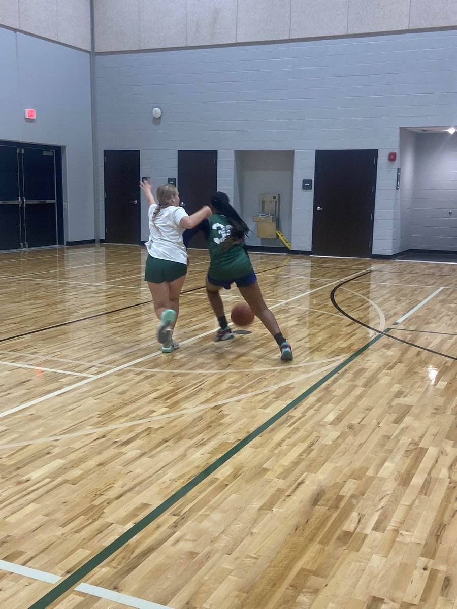 Pre-season Open Gym✅ Shout-out to all 20+ players who came dedicated and ready to work! See ya on Wednesday🏀