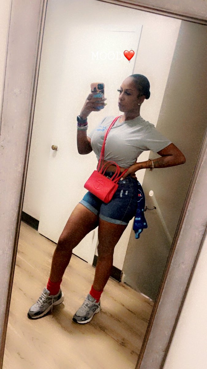 BigBodySue's tweet photo. Always A Nigga Prettiest Problem 🥰😏 https://t.co/qmg2oqBh6w