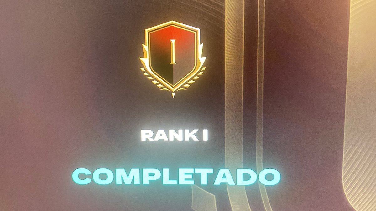 Acabamos esta semanita 90-0 en futchamp 🤪
