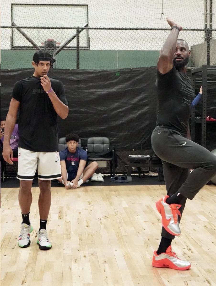 eli🎖️ tweet media