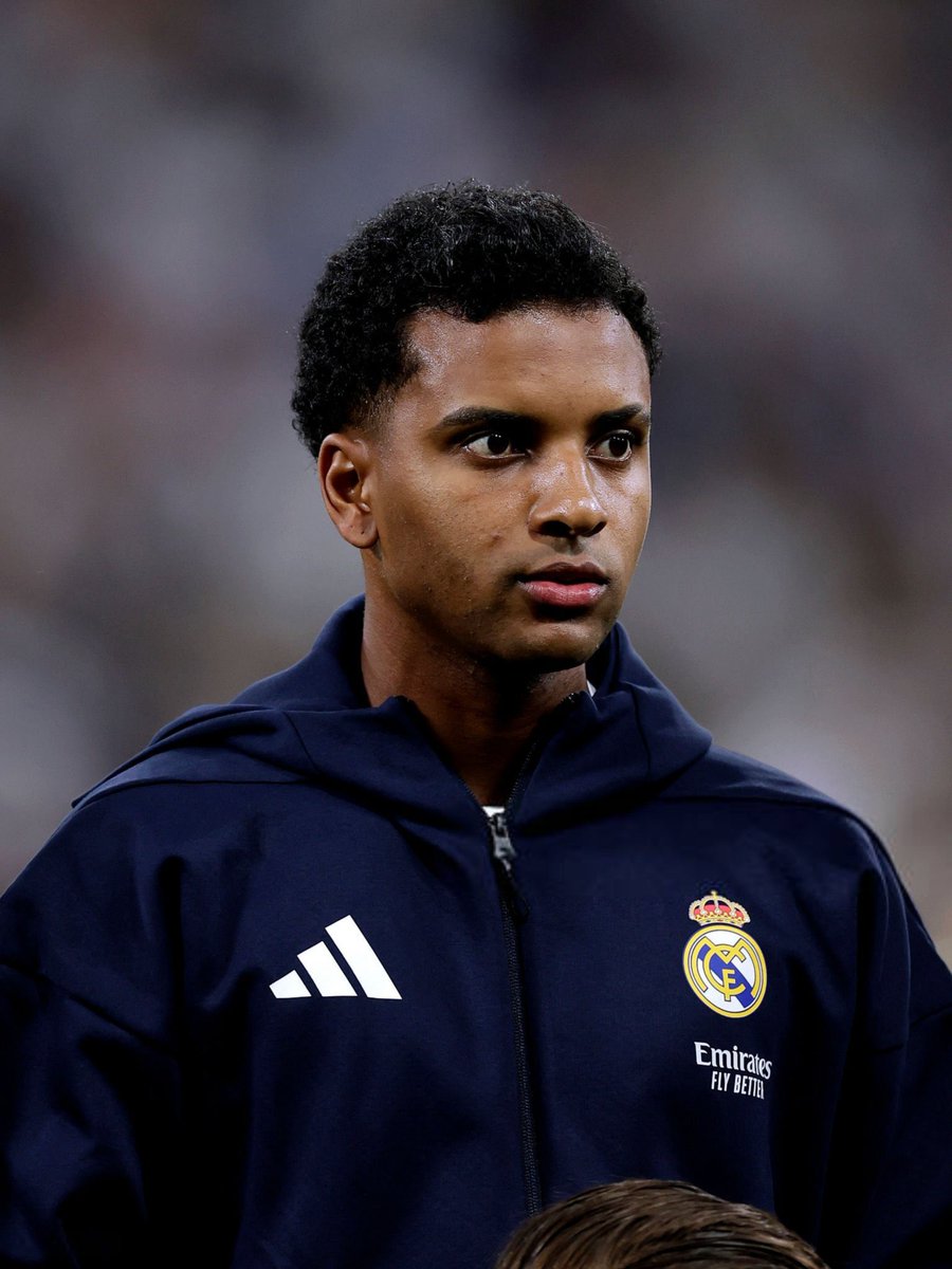 🚨🚨🚨🚨🚨🗣️ رودريغو: 

برشلونة نادٍ كبير, أحترمه كثيراً