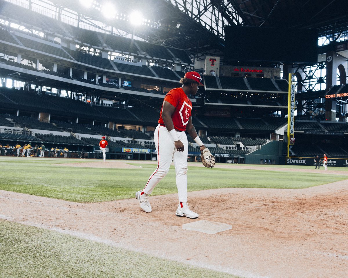 Marcus Harris tweet media