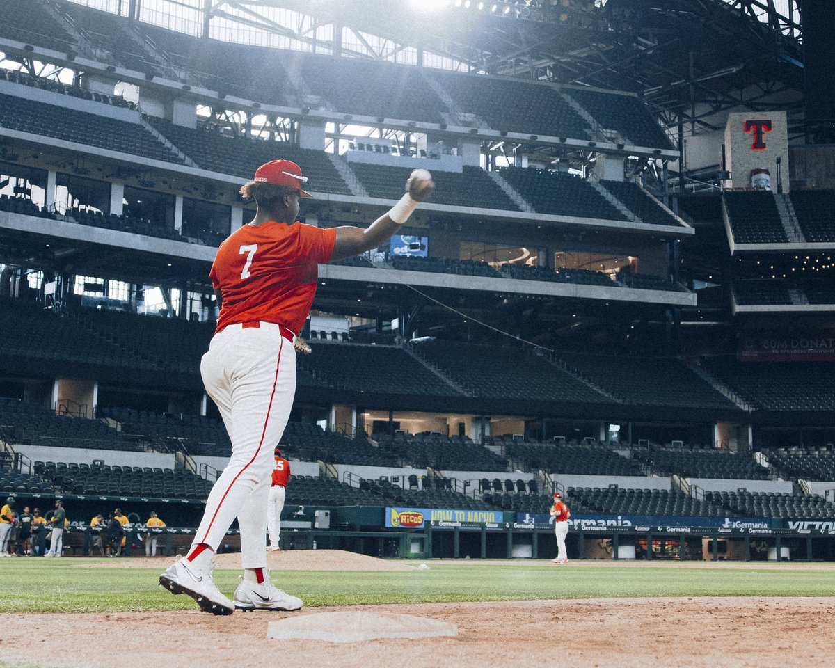 Marcus Harris tweet media