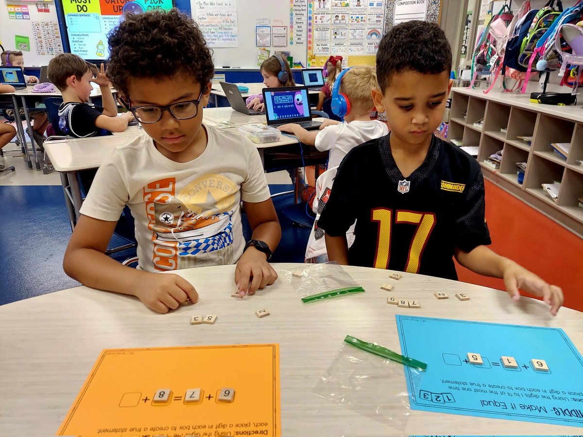 jsaunders2nd's tweet image. We explored Open Middle Tasks during W.I.N. time today! #MrsSaundersScholars #hawksSOARtogether #oneccps @OldHundredES