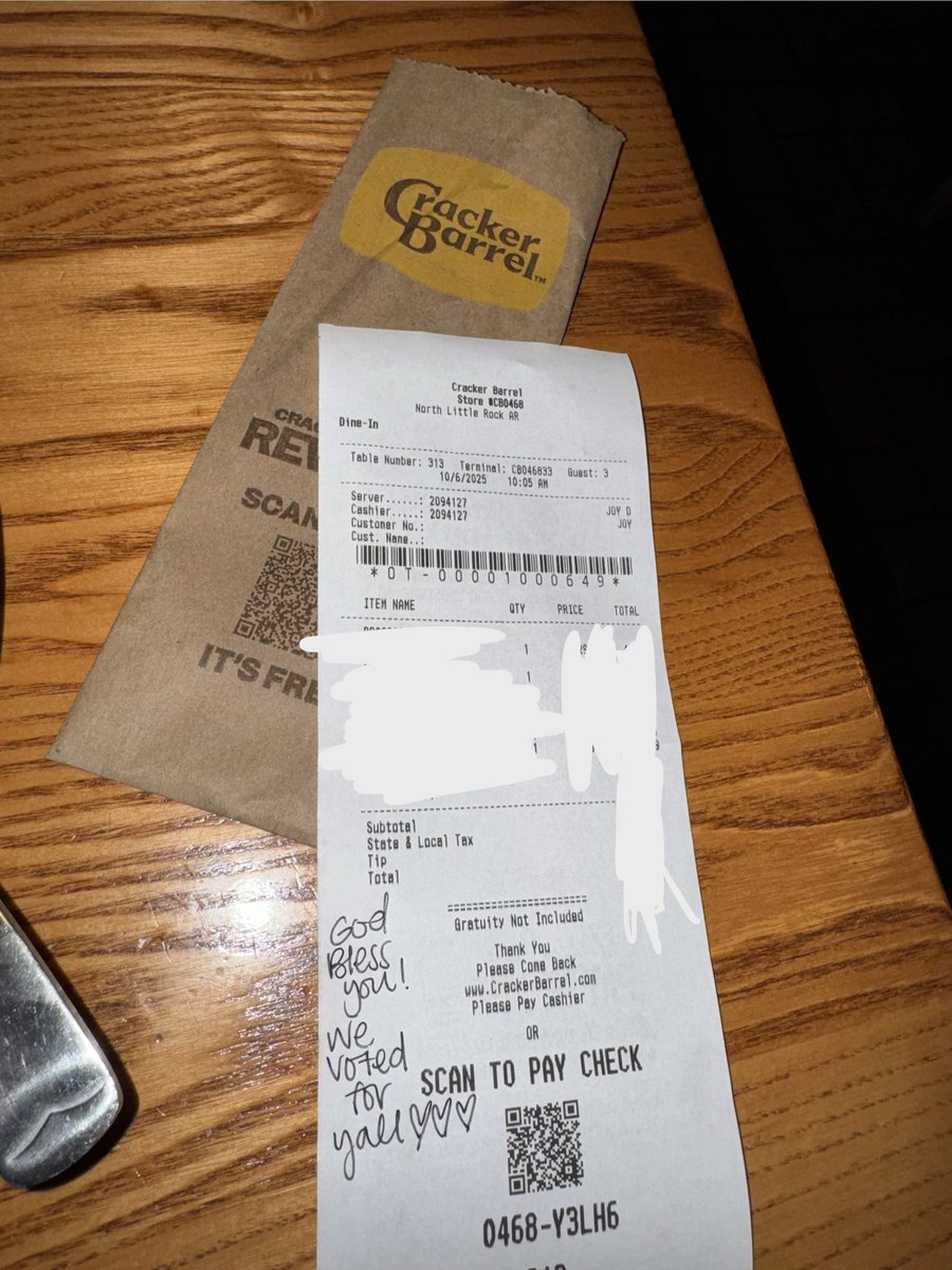 KatiVanhoose's tweet image. @CrackerBarrel in North Little Rock  thanks for the votes in the @TMobile  #fn5gl #fn5glcontest !! @dierksoutlaws1  let’s bring this home! #Arkansas