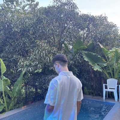 doublebuddy1999's tweet photo. #NewProfilePic https://t.co/yzL5vqaCx7