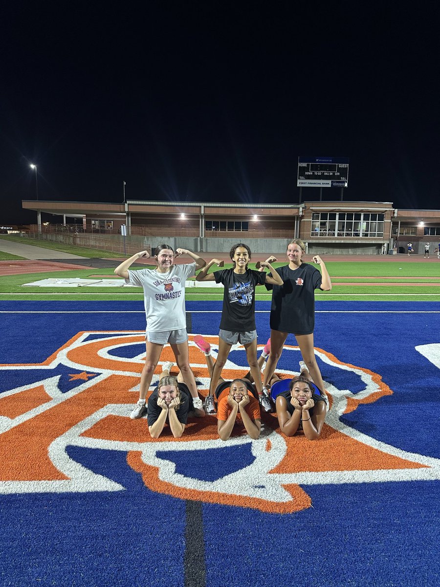This week is the last week of Bootcamp and this group conquered the stadium today! They continue to push, fight, and grow with each other! Last day is Wednesday! They are ready!!💙💪🏽🧡

Individual winner: Leslie Burrell👏🏽
Team winner: Aura Farmers 🫡

#BELIEVE