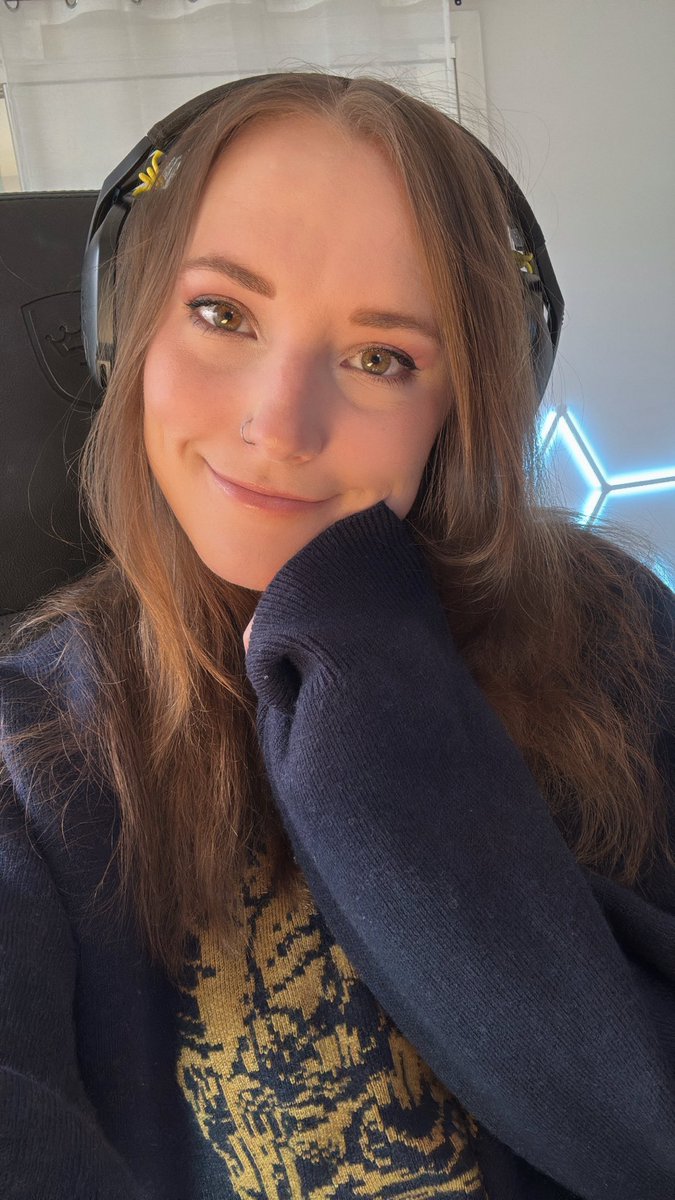 Liiiiive!
Starting FF Tactics today - never played before so I’m excited 😁
Thanks <a href="/SquareEnix/">Square Enix</a> for the code ❤️

💟 Twitch / MopGarden

#FFtactics