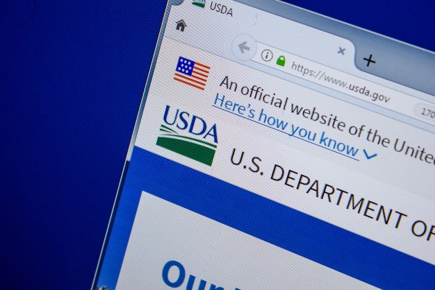 natlawreview's tweet image. natlawreview.com/article/aphis-… #APHIS #USDA #biotech #federal