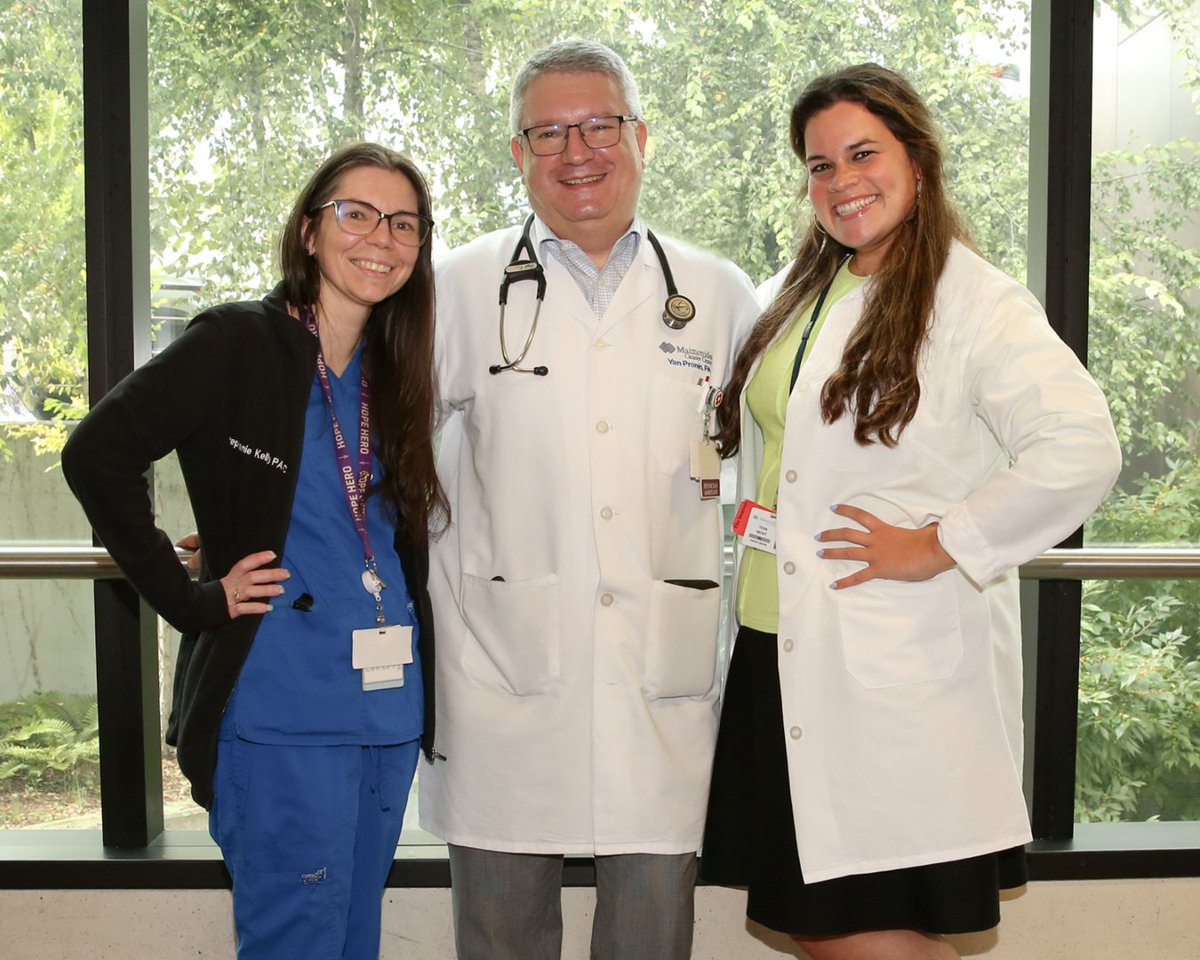 MaimoHealth's tweet image. 💙 It’s PA Week! We’re proud to celebrate the Physician Assistants at Maimonides who provide expert, compassionate care every day. Thank you for all you do! #PAWeek #MaimonidesHealth #TeamMaimo