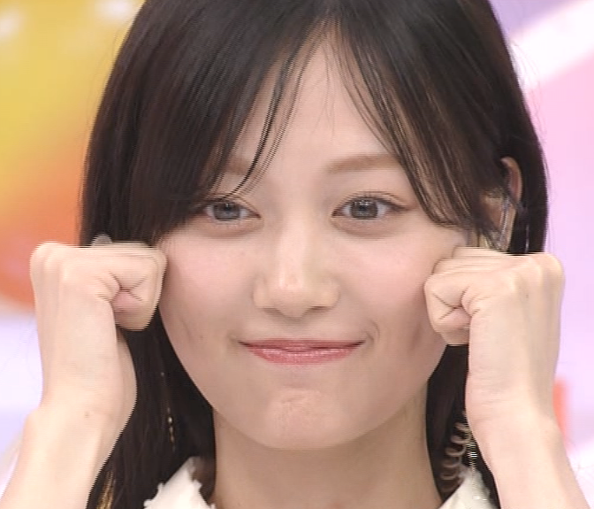 renonakamura46's tweet image. めざましに美月ちゃんが生出演してた

美月ちゃんドラマに映画に番宣にと大活躍ね

今夜9時～録画しよう
#山下美月 #めざましテレビ