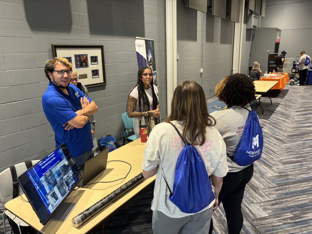 Roncalli S.T.E.A.M. Lab tweet media