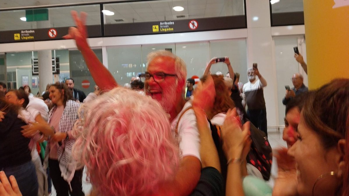 CGTCatalunya's tweet image. 🍉 Ja tenim el Merca a casa!! Cap a la Vaga General per Palestina!!
🔥 Aturem el genocidi, BLOQUEGEM-HO TOT