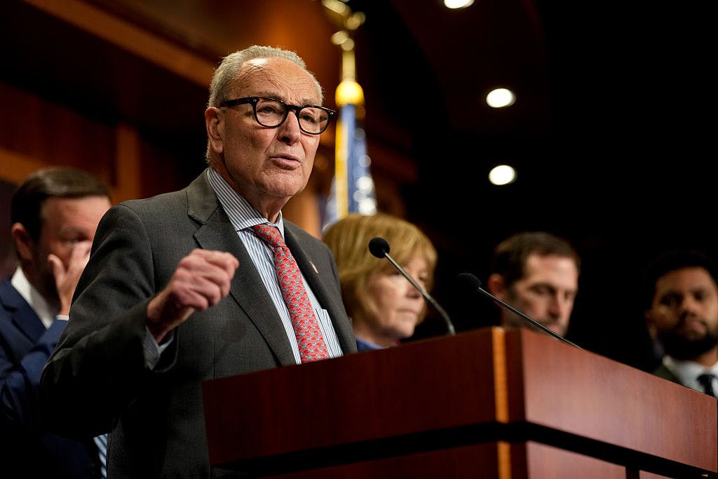 Update from Ben --&gt; Americans Will Miss Paychecks If Shutdown Doesn’t End Tonight dailywire.com/news/americans…