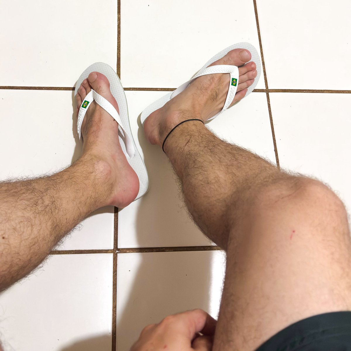 Meio q havaianas brancas são as melhores havaianas né